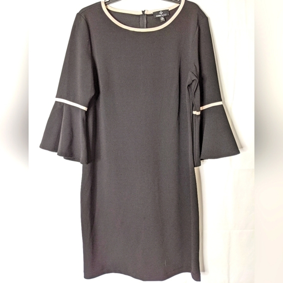 Ronni Nicole Dresses & Skirts - Ronni Nicole 3/4 Sleeves Black Dress With Contrasting Trim Knee Length Size 14